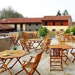 Studio Cité médiévale 250 m